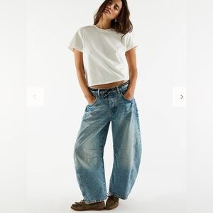 We The Free Good Luck Mid-Rise
Barrel Jeans 30 Style#: OB1697499
